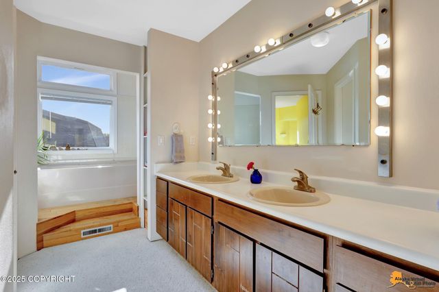 1854 Buccaneer Place, Anchorage, AK 99501