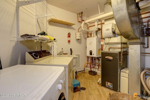 1854 Buccaneer Place, Anchorage, AK 99501