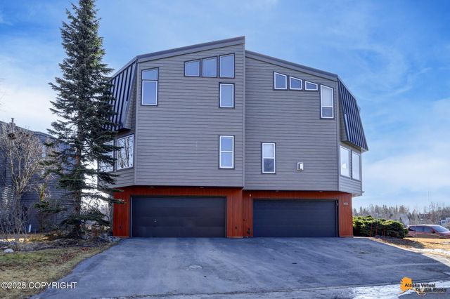 1854 Buccaneer Place, Anchorage, AK 99501