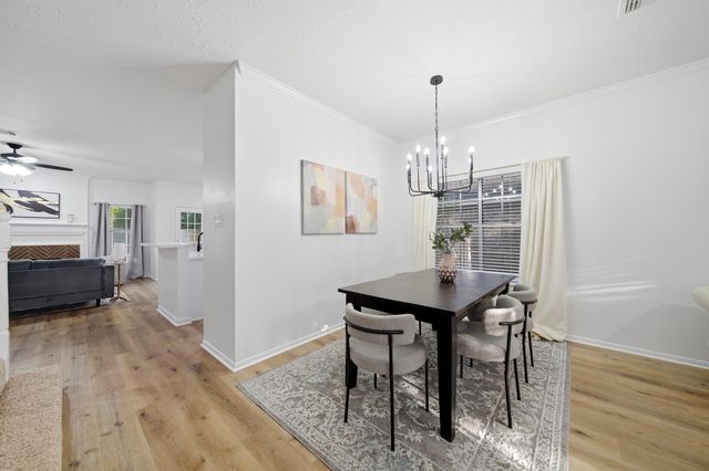 14611 Oak Chase Drive, Houston, TX 77062