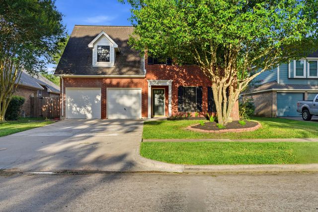 14611 Oak Chase Drive, Houston, TX 77062