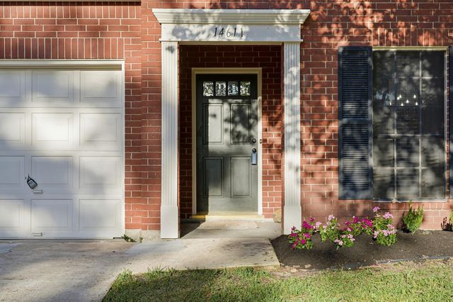14611 Oak Chase Drive, Houston, TX 77062
