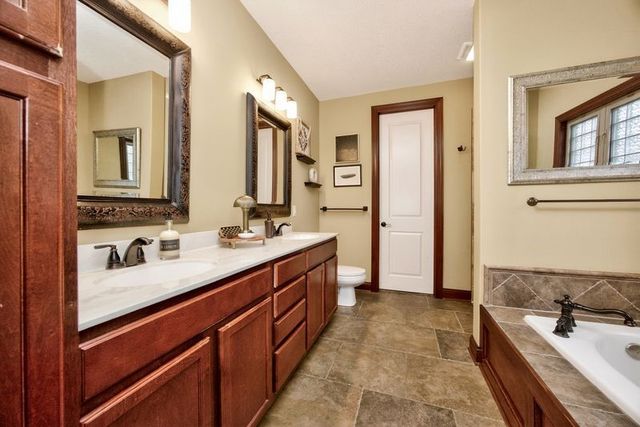 1309 NE 28th Street, Ankeny, IA 50021