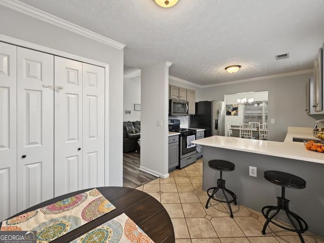 2705 Abbotts Glen Place NW, Acworth, GA 30101