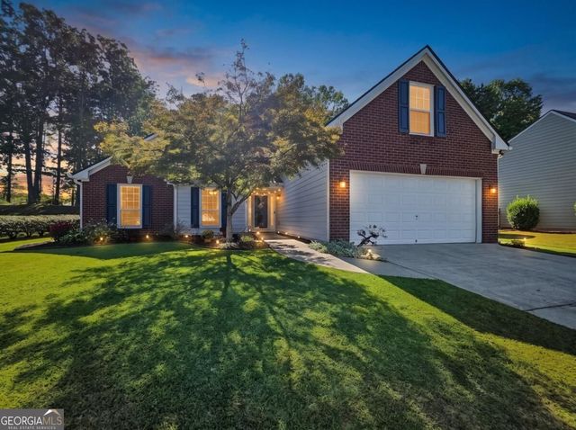 2705 Abbotts Glen Place NW, Acworth, GA 30101