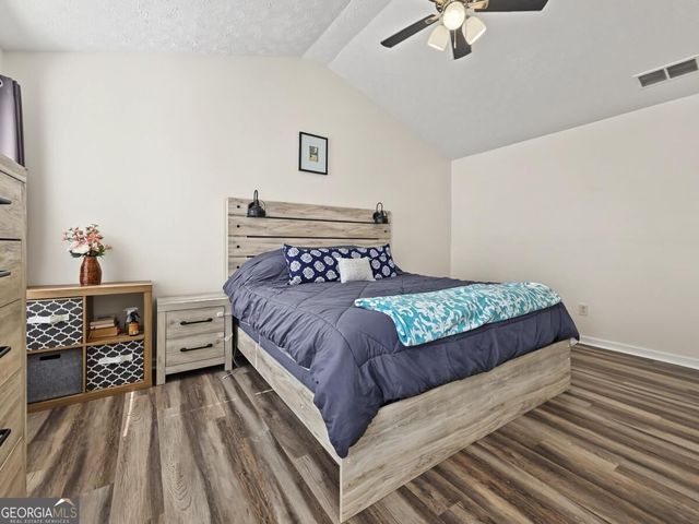 2705 Abbotts Glen Place NW, Acworth, GA 30101