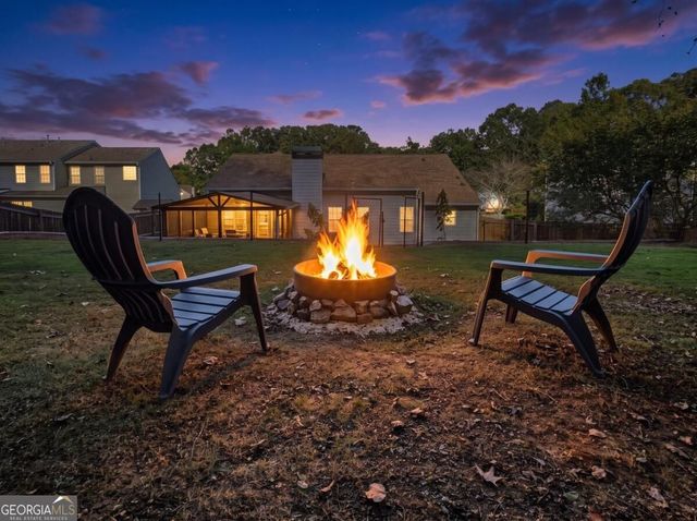 2705 Abbotts Glen Place NW, Acworth, GA 30101