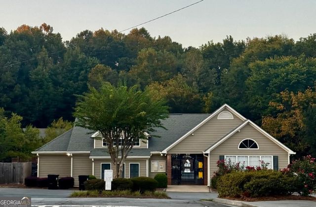 2705 Abbotts Glen Place NW, Acworth, GA 30101