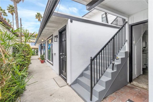 320 7th Street, Seal Beach, CA 90740