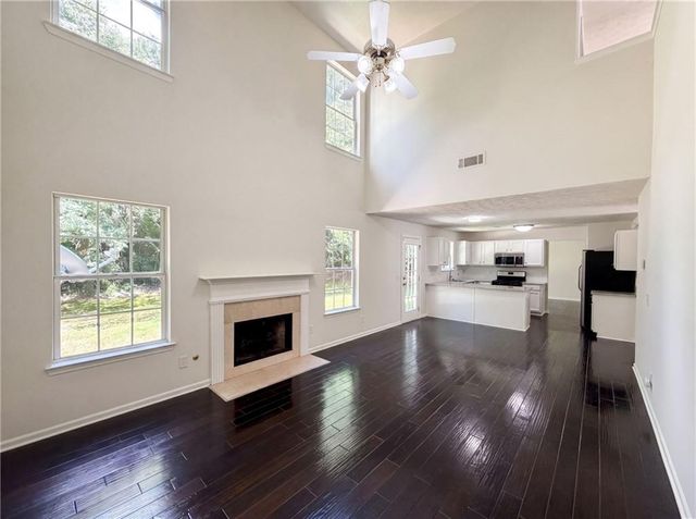 3582 Coveside Court, Loganville, GA 30052