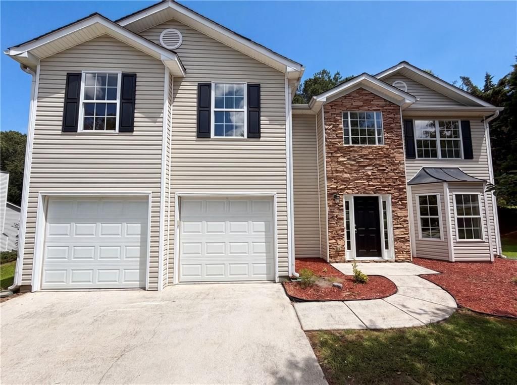 3582 Coveside Court, Loganville, GA 30052