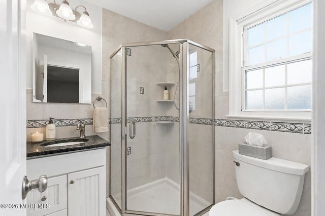 35 Redwood Drive, Toms River, NJ 08753