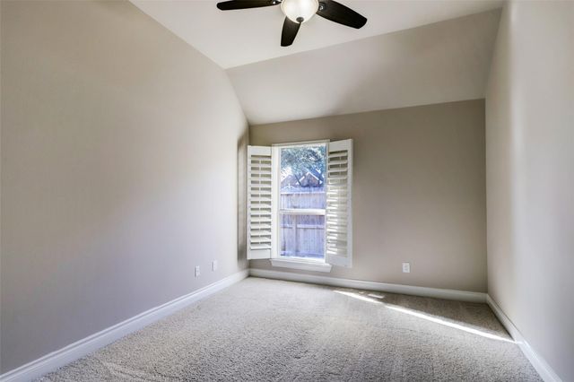 13506 Breakwater Path Loop, Houston, TX 77044