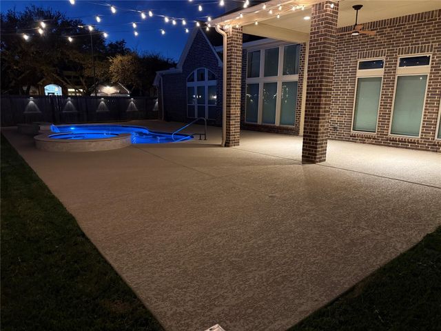 13506 Breakwater Path Loop, Houston, TX 77044