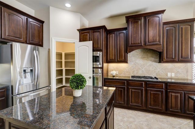 13506 Breakwater Path Loop, Houston, TX 77044