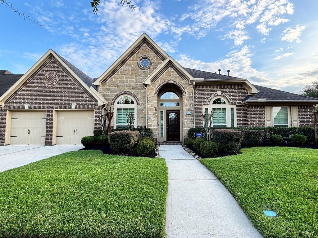 13506 Breakwater Path Loop, Houston, TX 77044