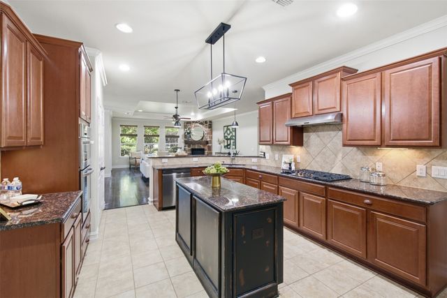 1728 Hacienda Heights Lane, Frisco, TX 75036