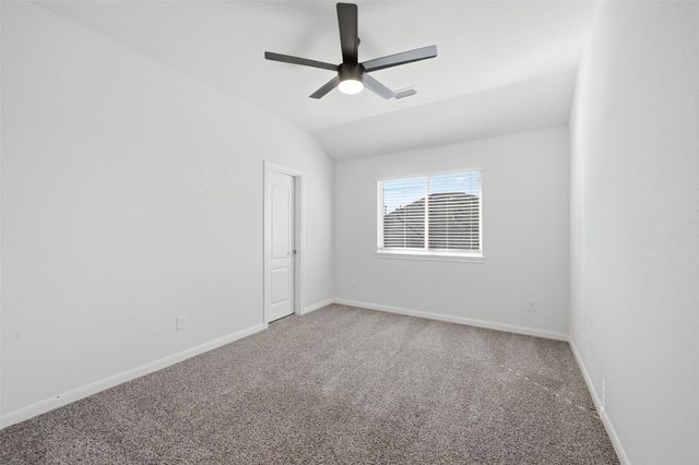 804 Saratoga Road, Aubrey, TX 76227