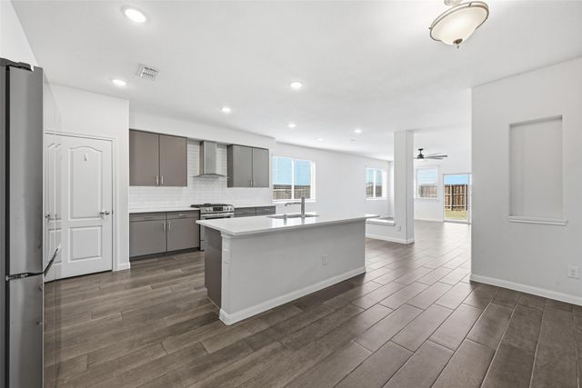 804 Saratoga Road, Aubrey, TX 76227