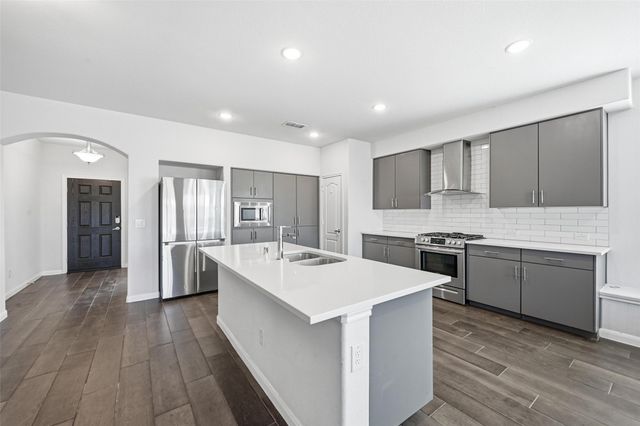 804 Saratoga Road, Aubrey, TX 76227