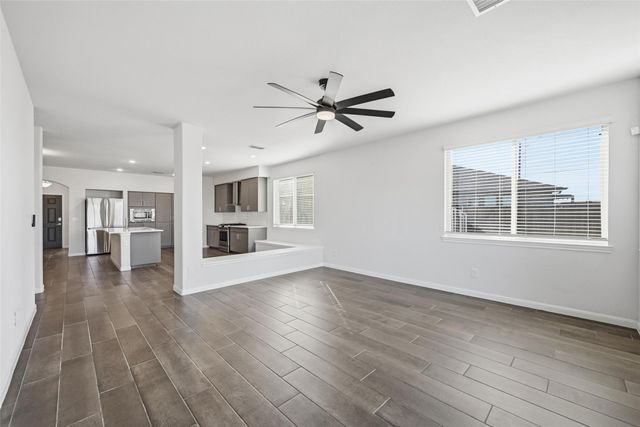 804 Saratoga Road, Aubrey, TX 76227