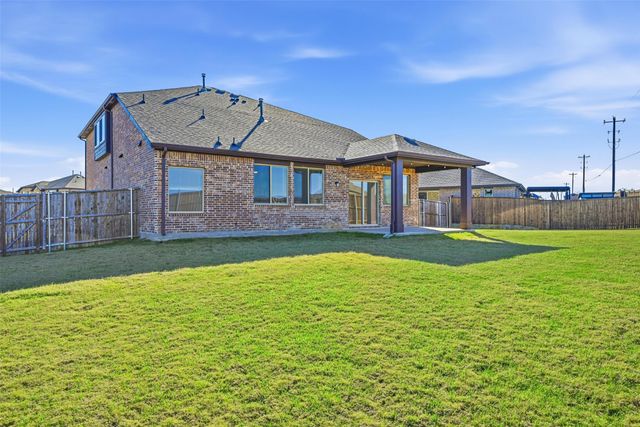 804 Saratoga Road, Aubrey, TX 76227