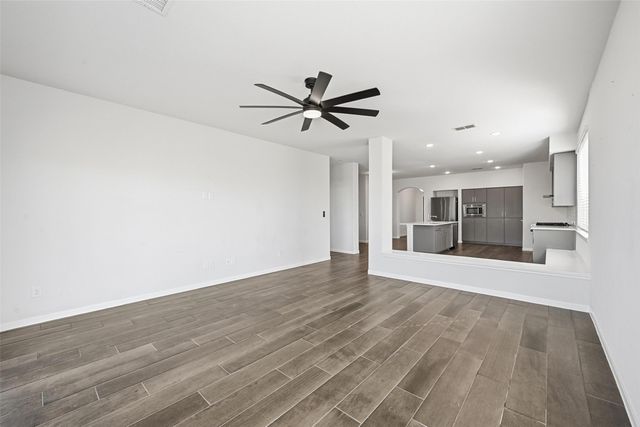 804 Saratoga Road, Aubrey, TX 76227