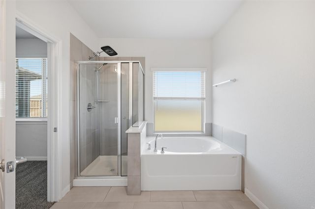 804 Saratoga Road, Aubrey, TX 76227