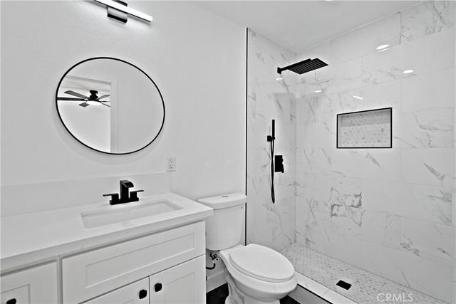 527 W 10th, Perris, CA 92570