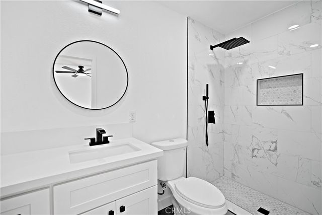527 W 10th, Perris, CA 92570