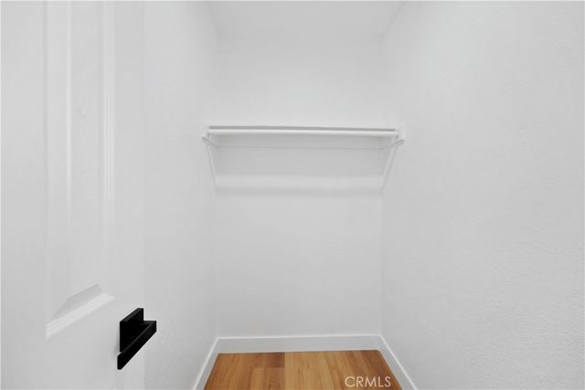 527 W 10th, Perris, CA 92570