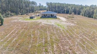 2012 Sid Hayes Rd, Jay, FL 32565