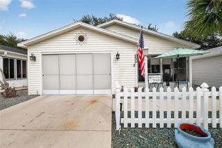 2107 ESCOBAR AVENUE, Lady Lake, FL 32159