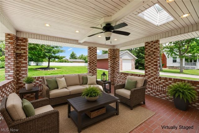 3350 Wallings Road, North Royalton, OH 44133