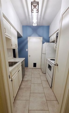 2425 Underwood Street 355, Houston, TX 77030