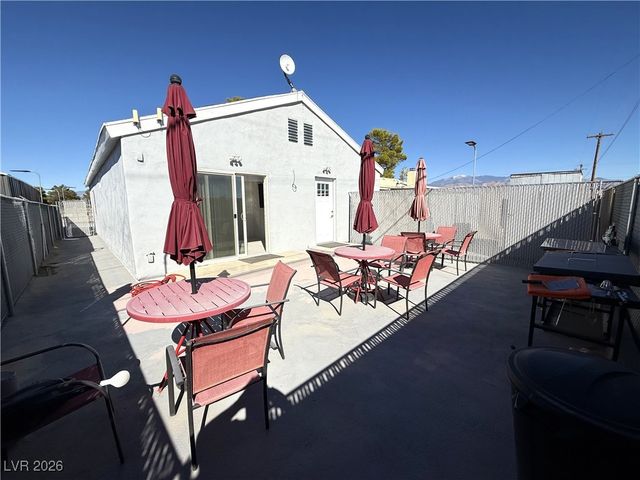 3924 Mount Charleston Drive, Pahrump, NV 89048