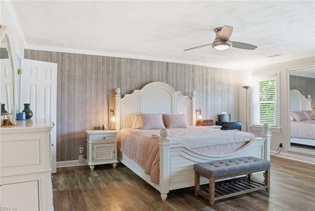 3618 Point Elizabeth DR, Chesapeake, VA 23321