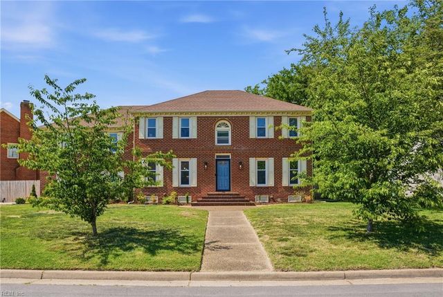 3618 Point Elizabeth DR, Chesapeake, VA 23321