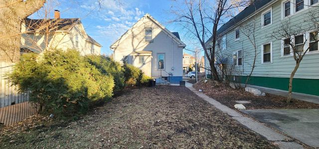 1640 Boyd AVENUE, Racine, WI 53405