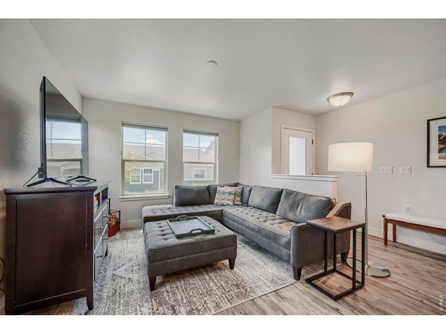 757 Widgeon Cir, Longmont, CO 80503
