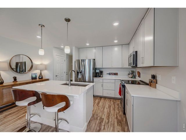 757 Widgeon Cir, Longmont, CO 80503