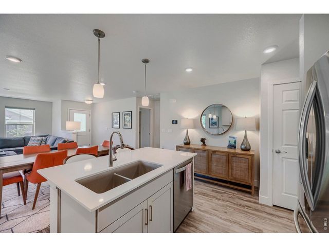 757 Widgeon Cir, Longmont, CO 80503