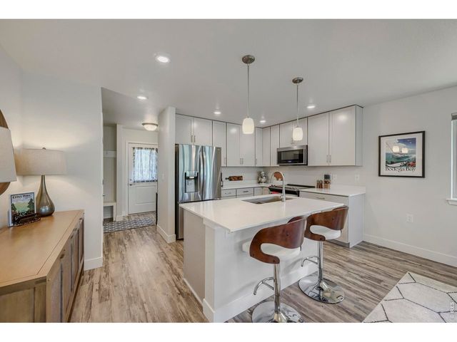 757 Widgeon Cir, Longmont, CO 80503