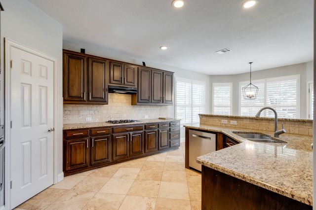601 Coralberry Drive, Mckinney, TX 75072