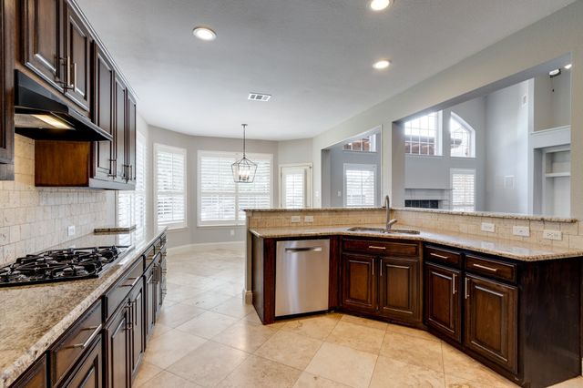 601 Coralberry Drive, Mckinney, TX 75072