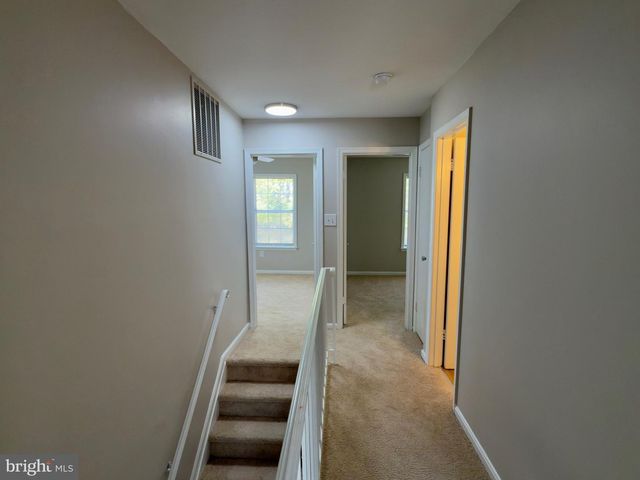 2769 BIXBY RD, Woodbridge, VA 22193