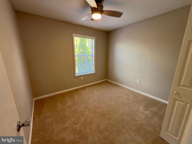 2769 BIXBY RD, Woodbridge, VA 22193