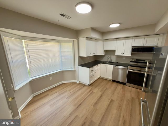 2769 BIXBY RD, Woodbridge, VA 22193