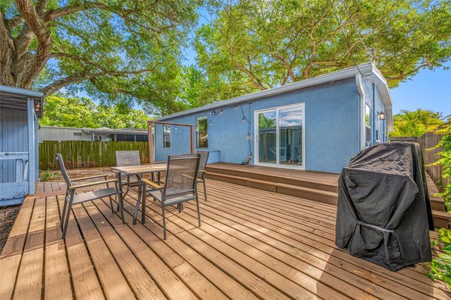 5044 BETTY STREET N, St Petersburg, FL 33709