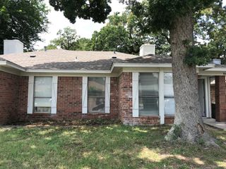 514 Mcqueary Street 516, Arlington, TX 76012